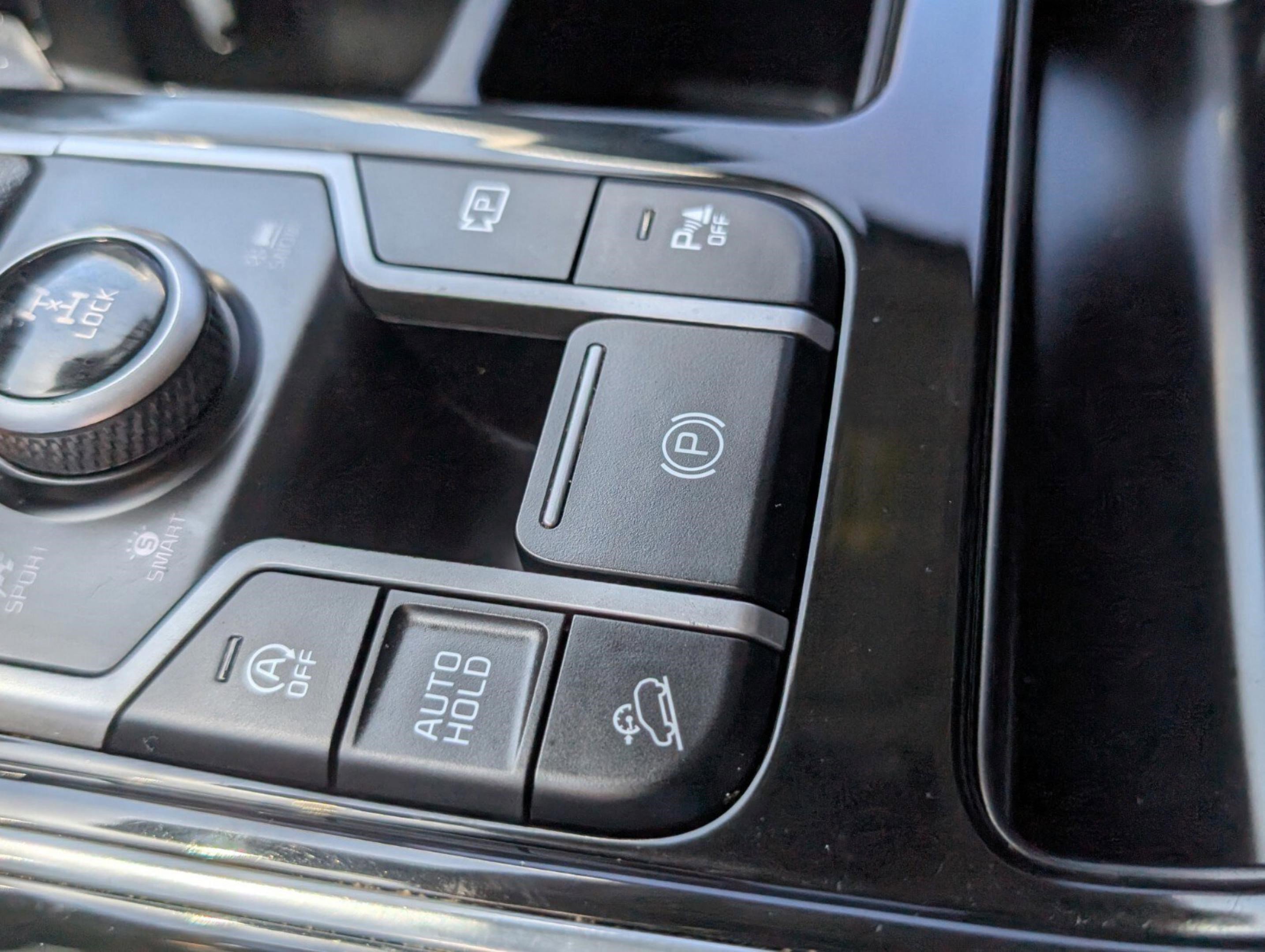 Used 2022 Kia Sorento SX image 46