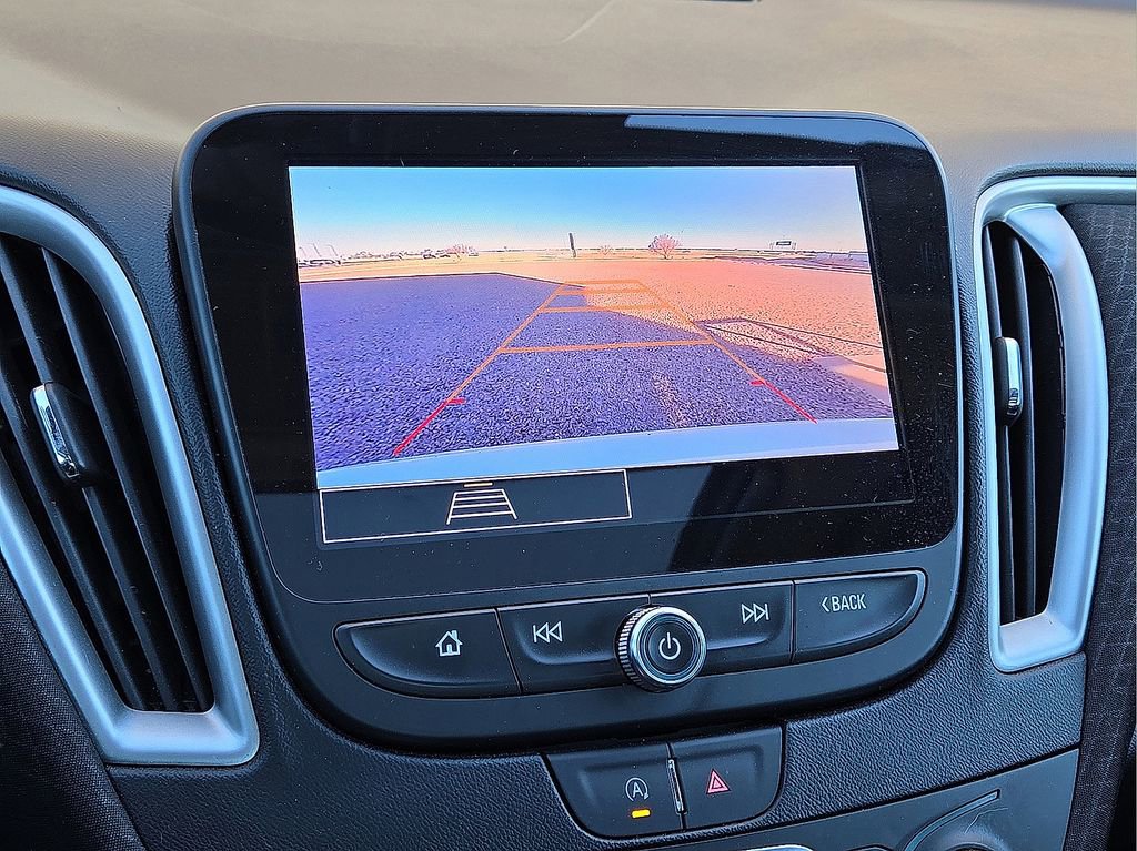 Used 2024 Chevrolet Malibu LT image 27