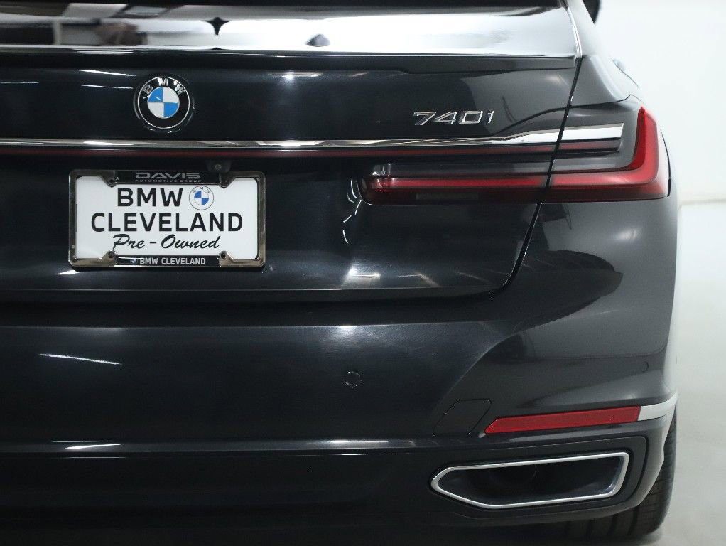 Used 2022 BMW 740i xDrive w/ Premium Package AWD/4WD image 48