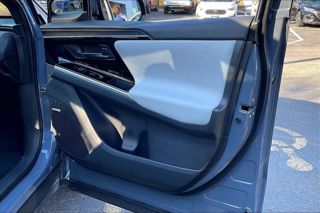 Certified 2024 Subaru Solterra Touring image 27