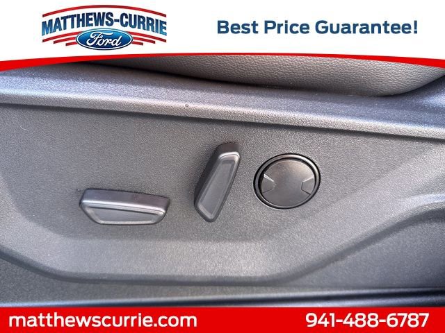 New 2026 Ford F250 Lariat w/ Black Appearance Package AWD/4WD image 10
