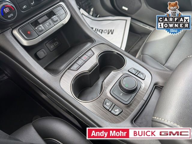 Used 2023 GMC Acadia SLT w/ Elevation Edition image 32