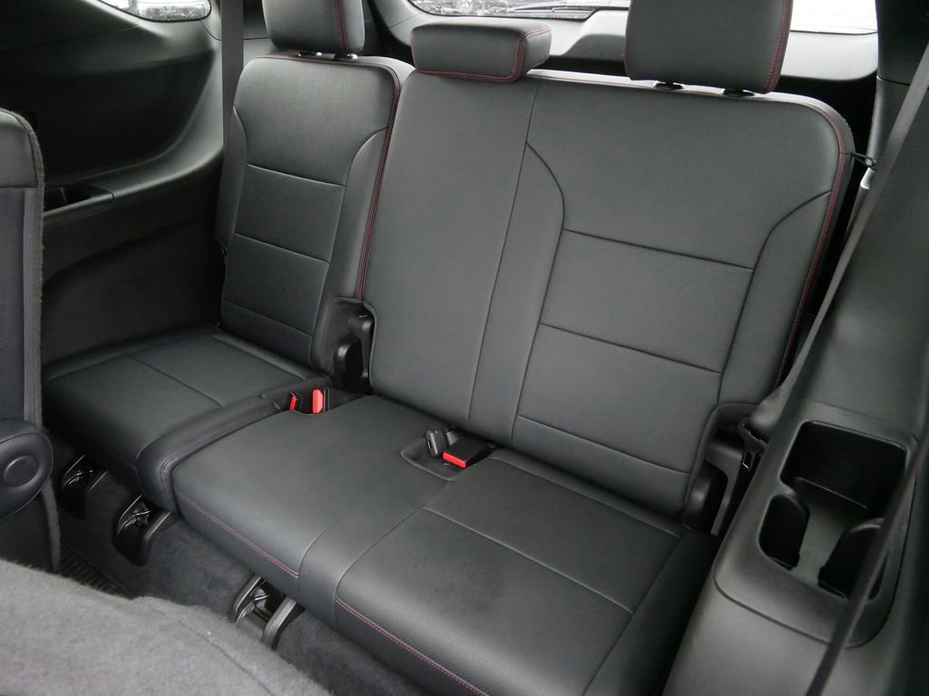 Certified 2024 Chevrolet Traverse RS w/ LPO, Floor Liner Package image 20
