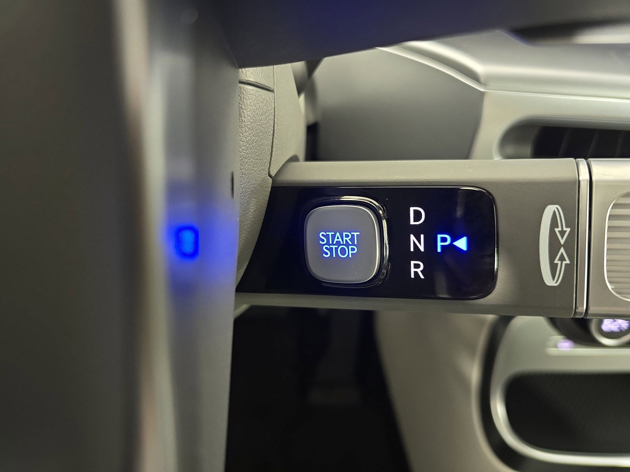 New 2026 Hyundai Ioniq 9 SEL image 25