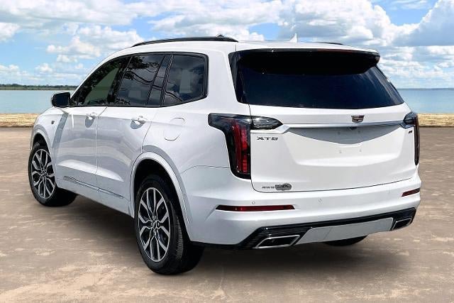 Used 2025 Cadillac XT6 Sport w/ Platinum Package AWD/4WD image 4