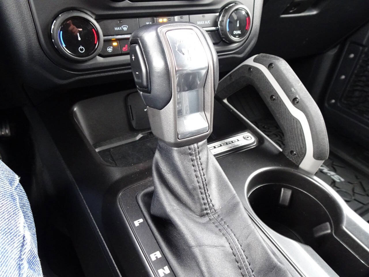 Used 2022 Ford Bronco Outer Banks image 26