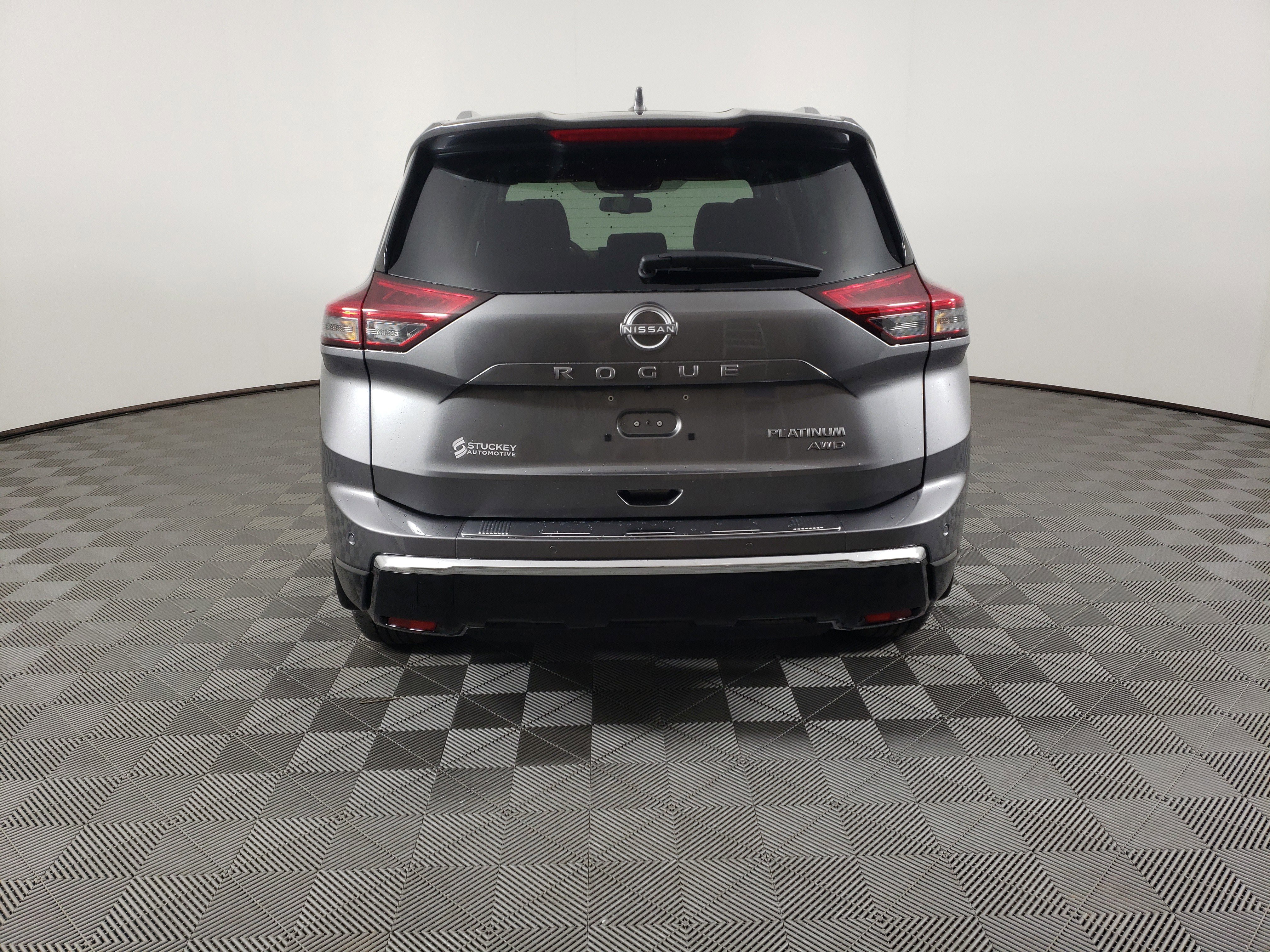 New 2026 Nissan Rogue Platinum image 4