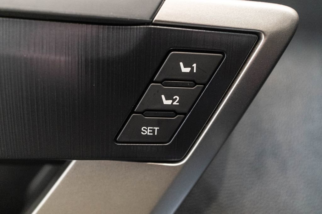 New 2026 Toyota Tundra Platinum AWD/4WD image 21