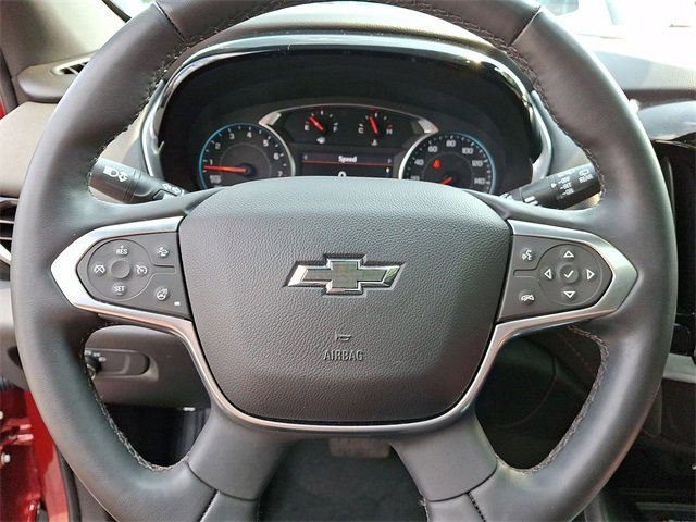 Used 2023 Chevrolet Traverse RS image 16