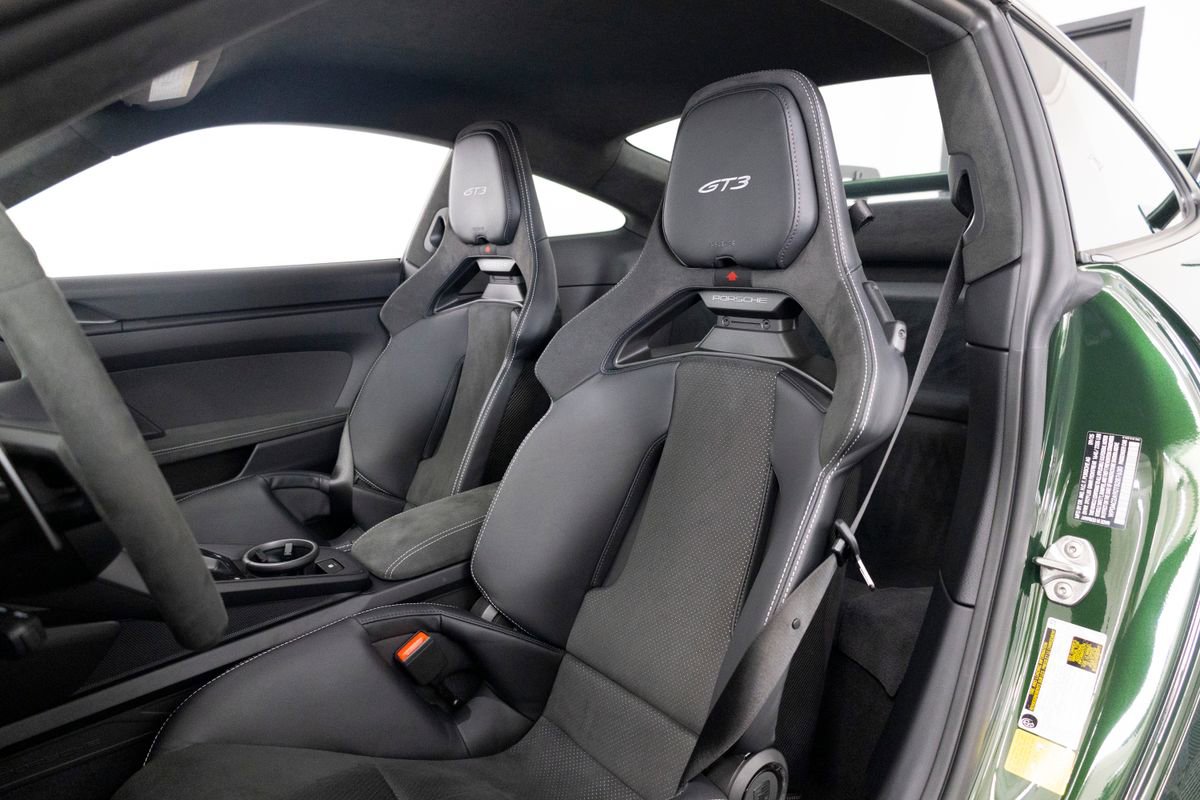 Certified 2026 Porsche 911 GT3 RWD image 5