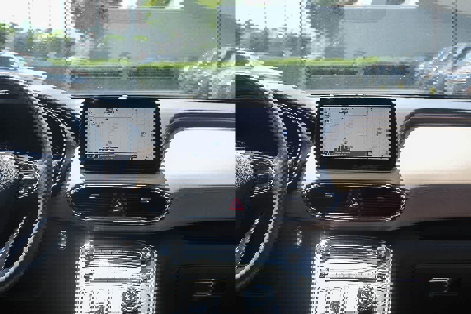 Certified 2023 Hyundai Santa Fe SEL image 19