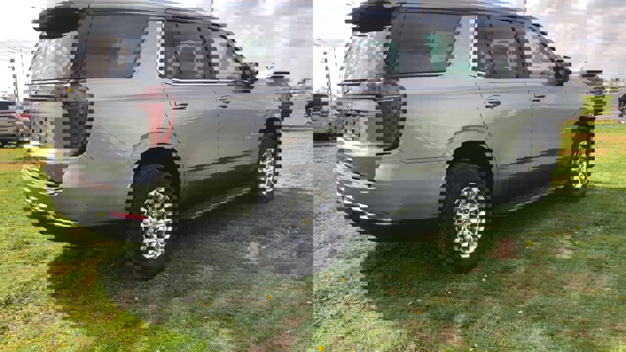 Used 2025 Chevrolet Tahoe LT image 8