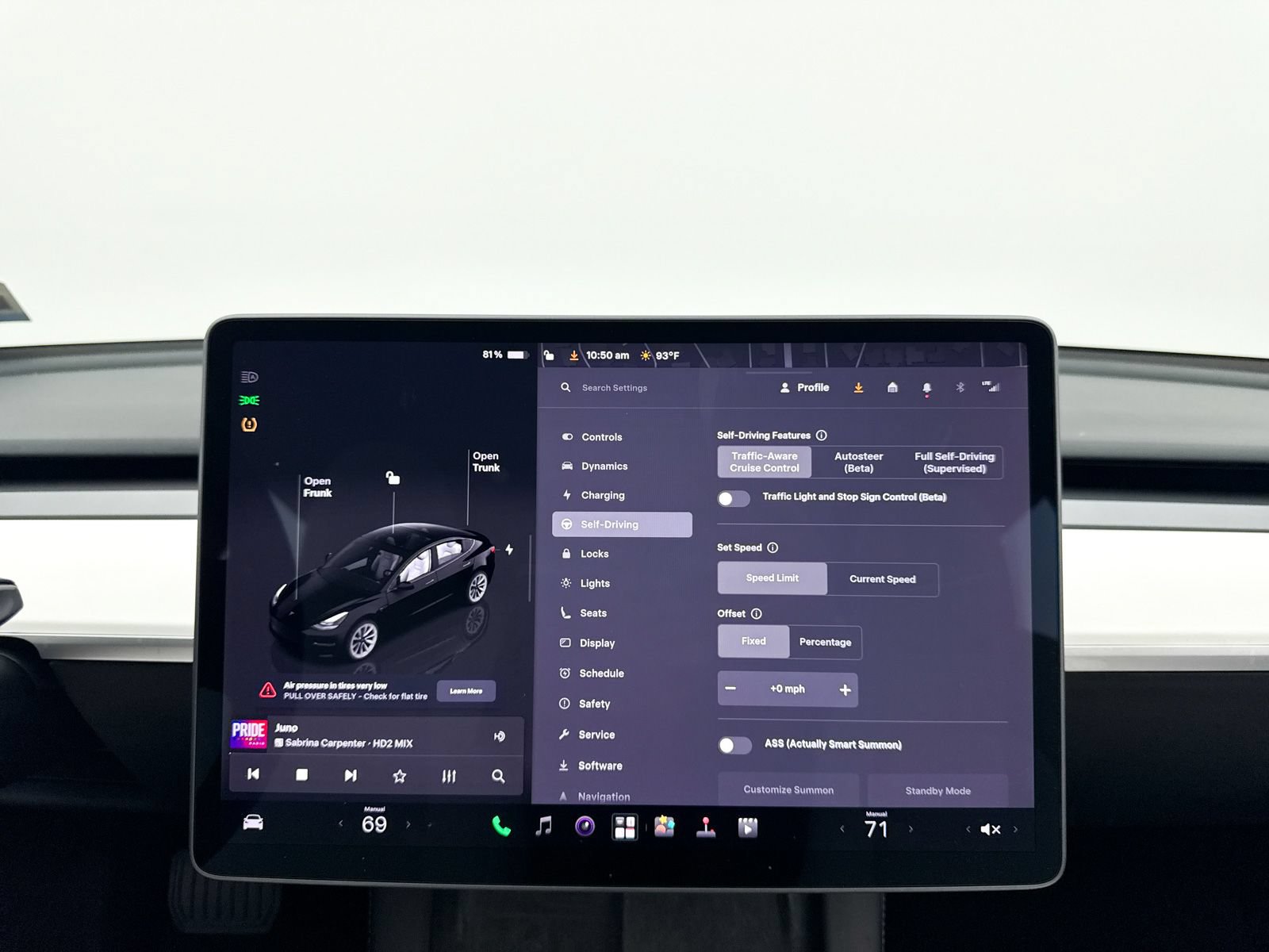 Used 2023 Tesla Model 3 Standard Range RWD image 9