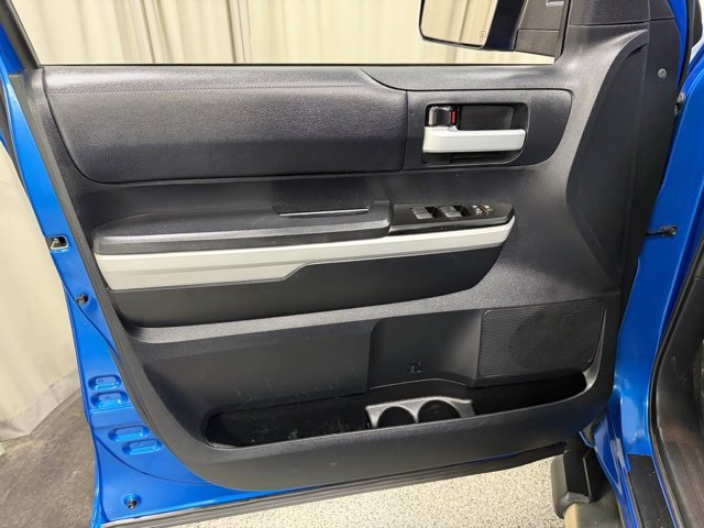 Used 2018 Toyota Tundra SR5 w/ TRD Off Road Package image 17