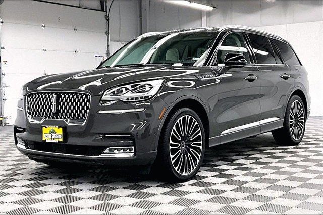 Used 2024 Lincoln Aviator Black Label w/ Dynamic Handling Package image 12