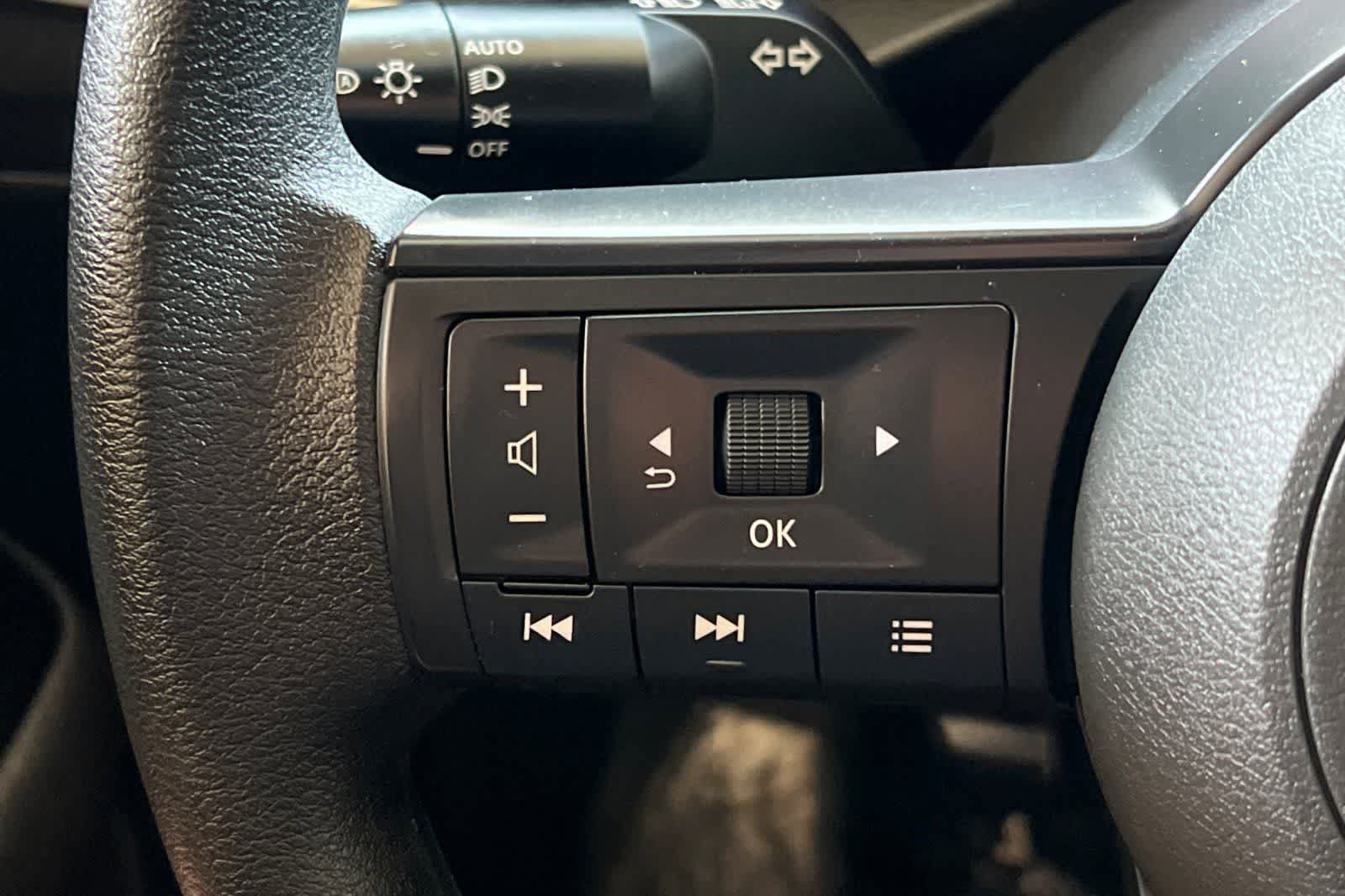 Certified 2026 Nissan Kicks SV FWD image 29