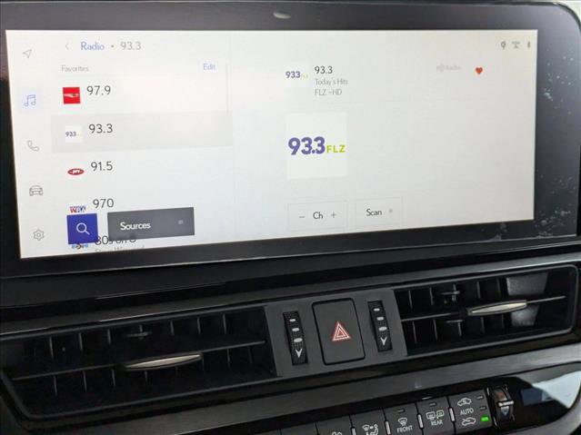 New 2025 Lexus ES 350 w/ Premium Package image 13