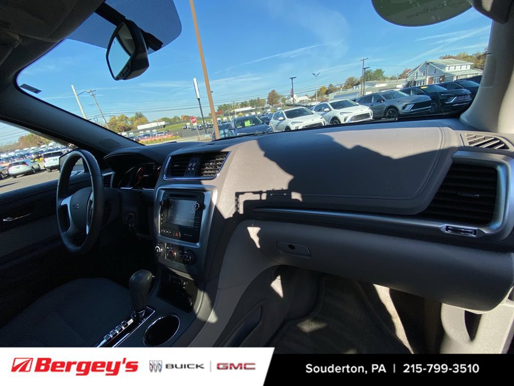 Certified 2015 GMC Acadia SLE AWD/4WD image 33