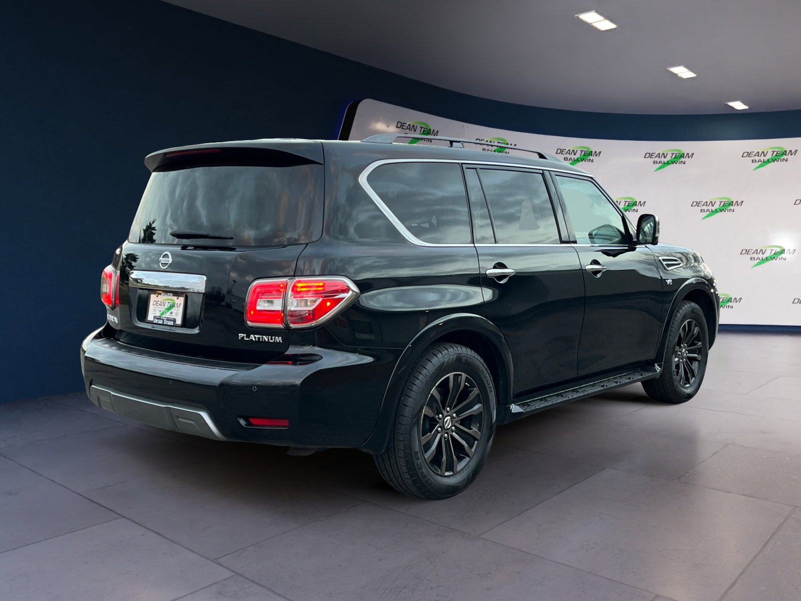 Used 2020 Nissan Armada Platinum w/ Captain's Chairs Package AWD/4WD image 8