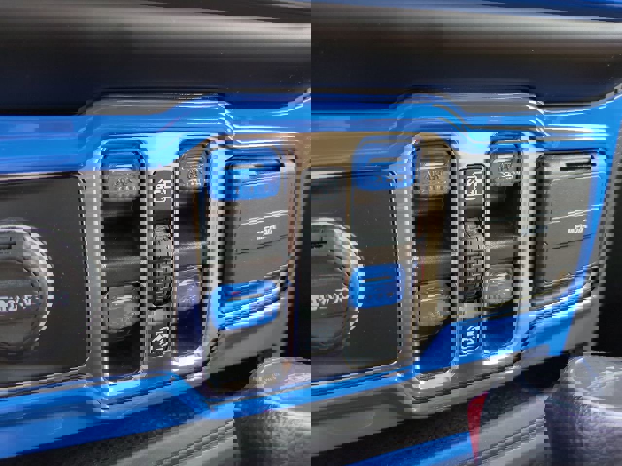 Used 2022 Jeep Gladiator Willys image 23