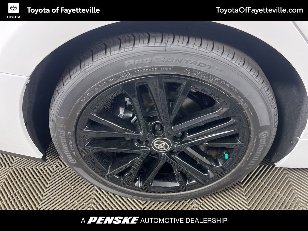 Used 2026 Toyota Camry SE FWD image 11