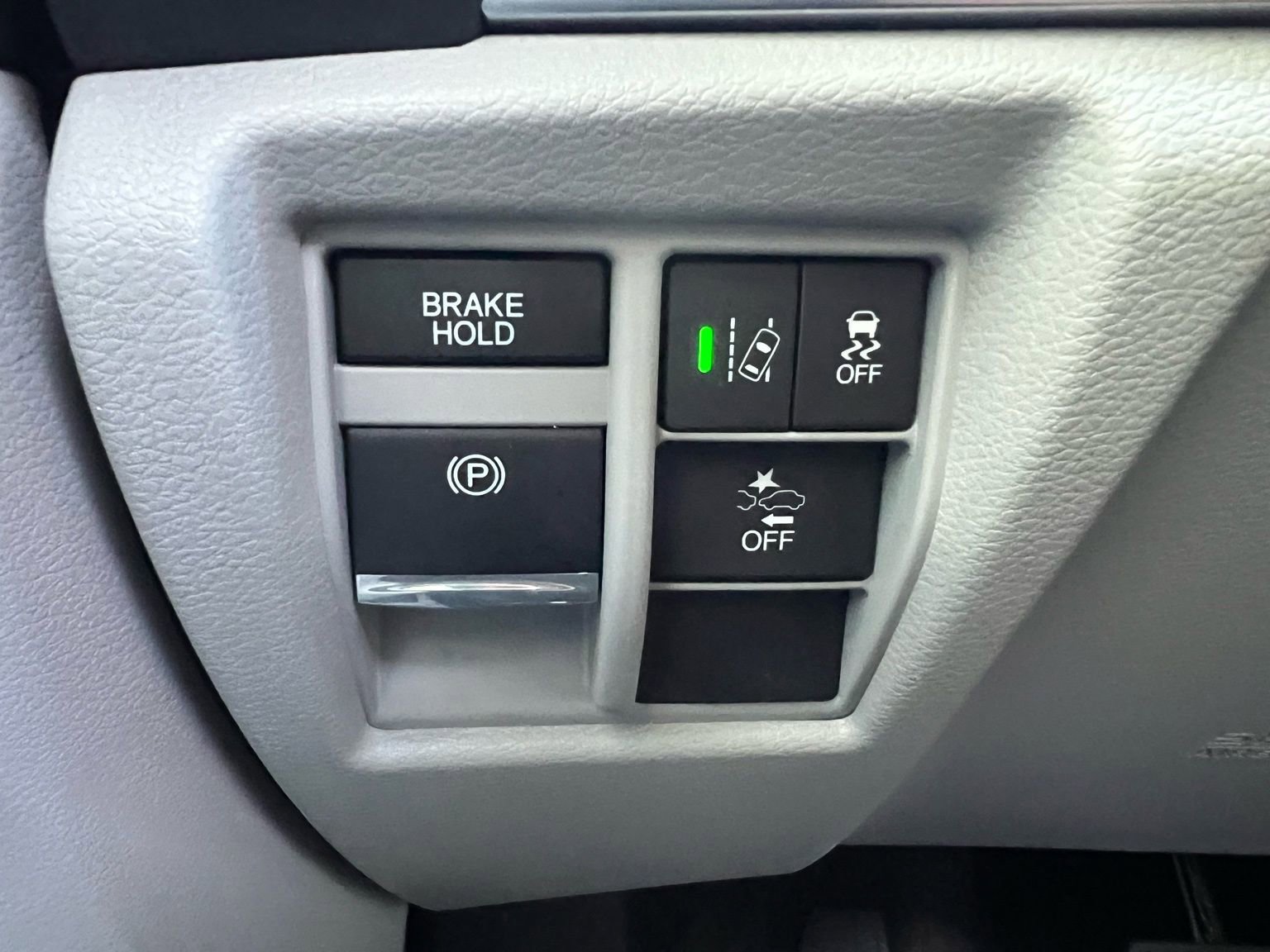 Used 2017 Acura MDX FWD image 37