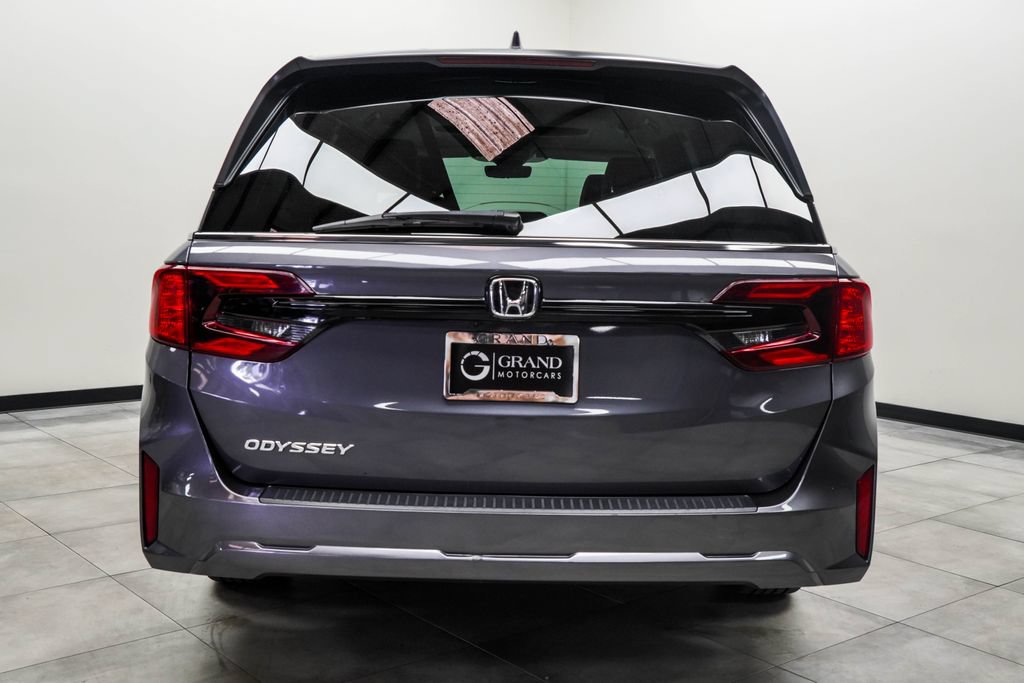 Used 2025 Honda Odyssey EX-L image 11
