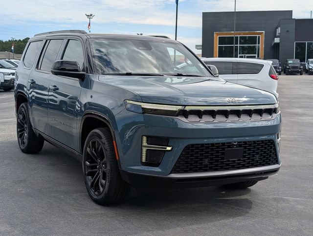 New 2026 Jeep Grand Wagoneer Summit AWD/4WD image 2