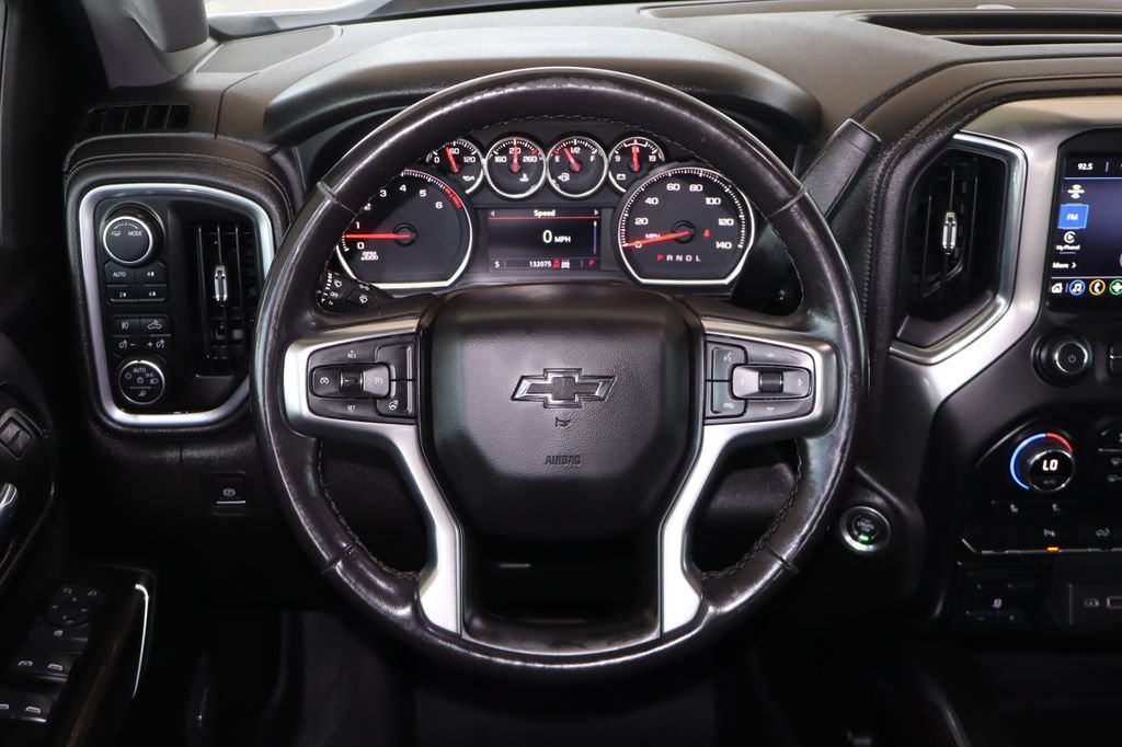 Used 2022 Chevrolet Silverado 1500 RST w/ Redline Edition AWD/4WD image 19