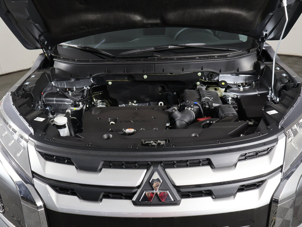 New 2027 Mitsubishi Outlander Sport ES AWD/4WD image 16
