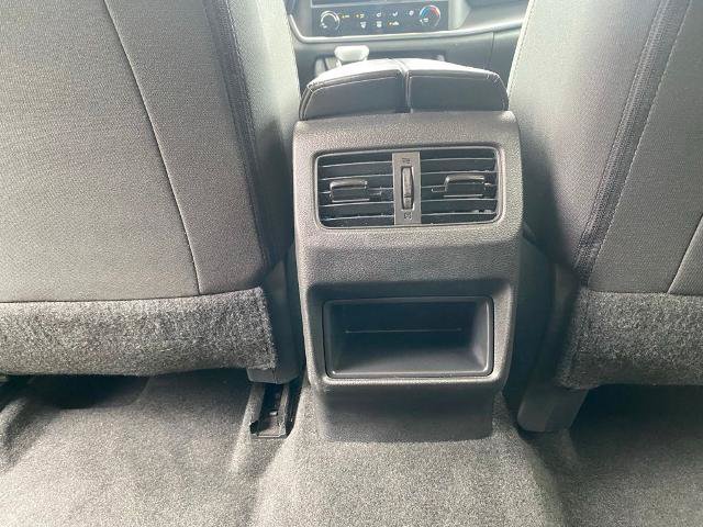 Used 2024 Nissan Rogue S AWD/4WD image 29