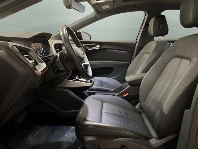 Used 2024 Audi Q4 e-tron Premium Plus w/ Premium Plus image 57