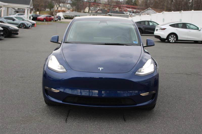 Used 2022 Tesla Model Y Long Range image 2