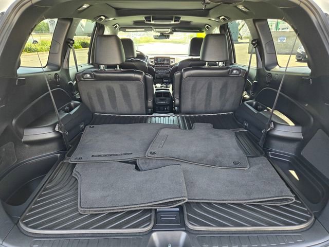 Used 2021 Honda Pilot Black Edition image 9