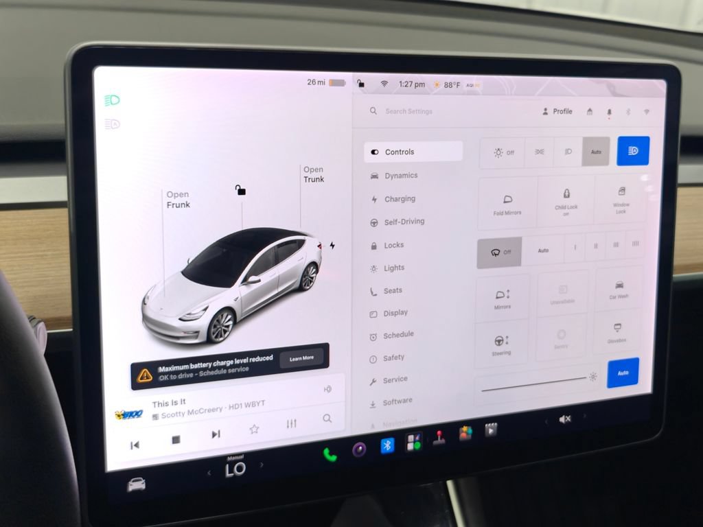 Used 2020 Tesla Model 3 Standard Range RWD image 39