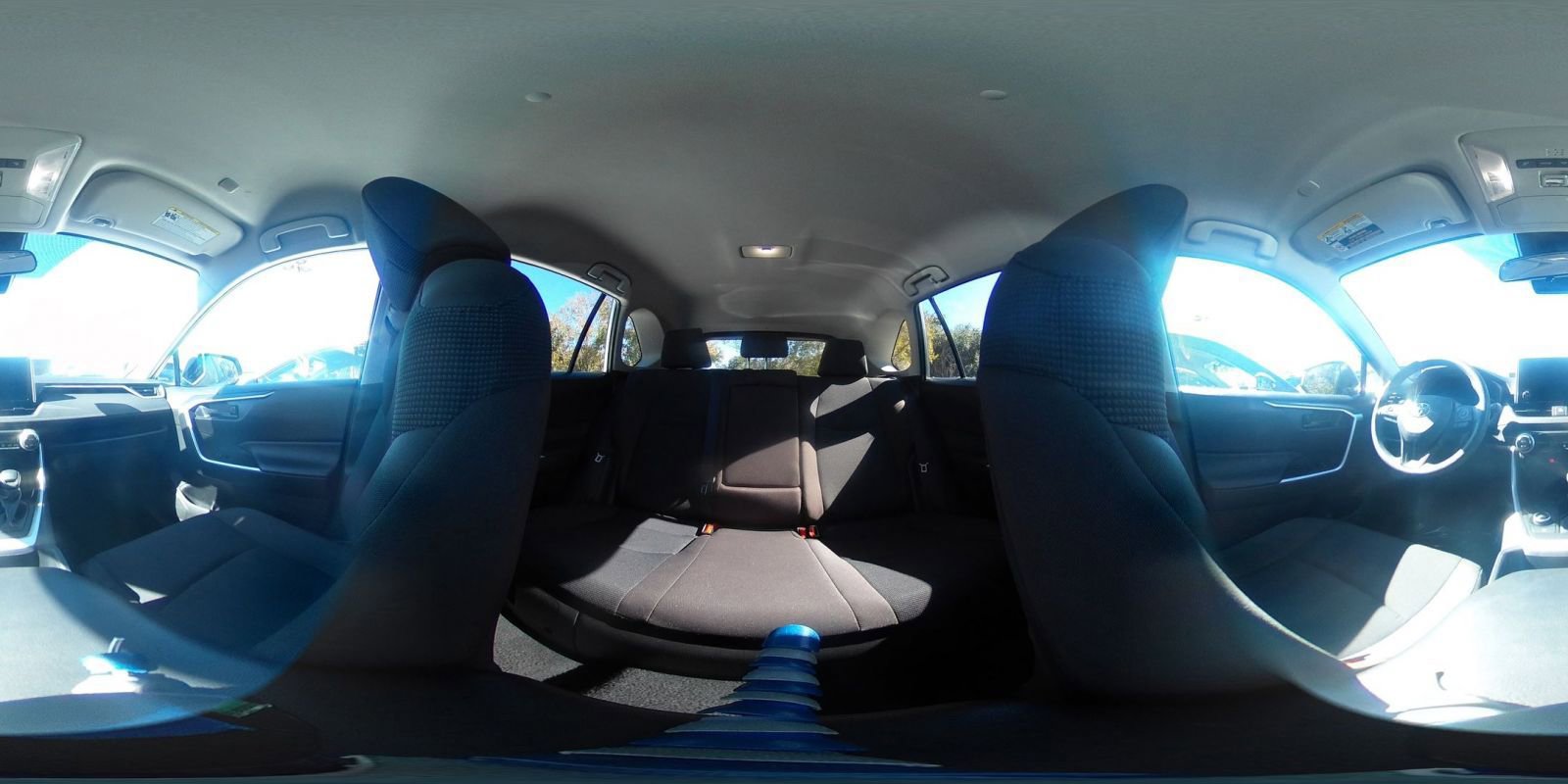 Used 2025 Toyota RAV4 LE image 41