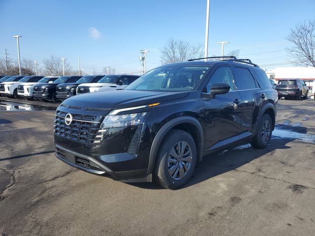 New 2026 Nissan Pathfinder SV image 3