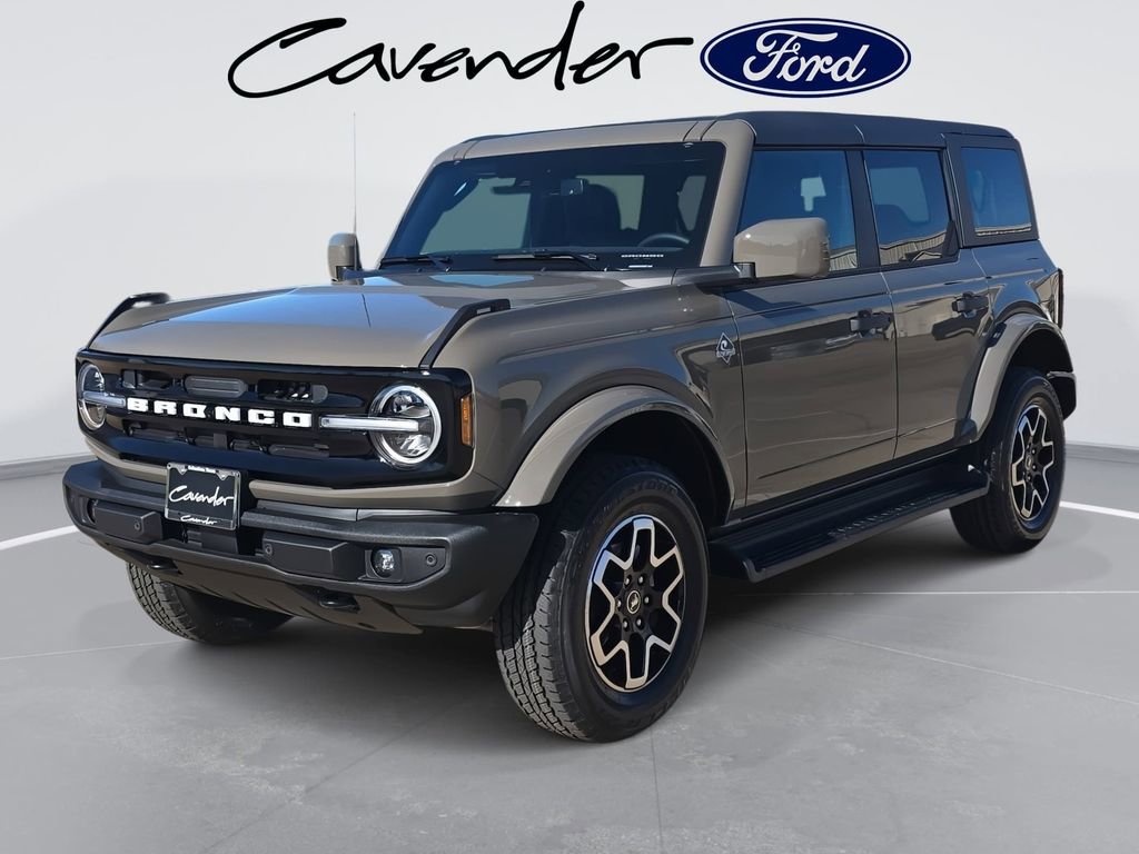New 2026 Ford Bronco Outer Banks image 8