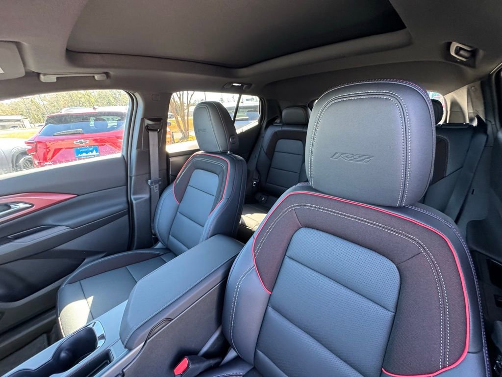 New 2026 Chevrolet Equinox EV RS image 14