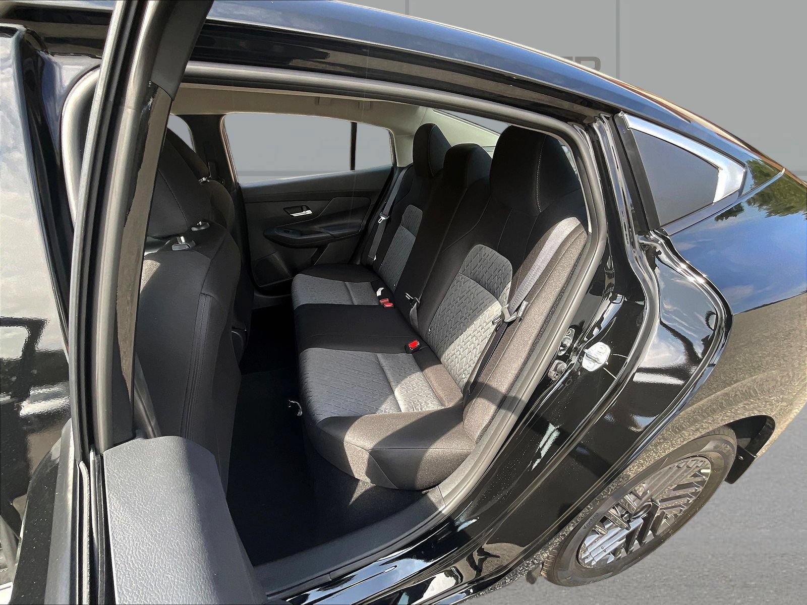 New 2027 Nissan Sentra SV w/ Floor Mat Package FWD image 10