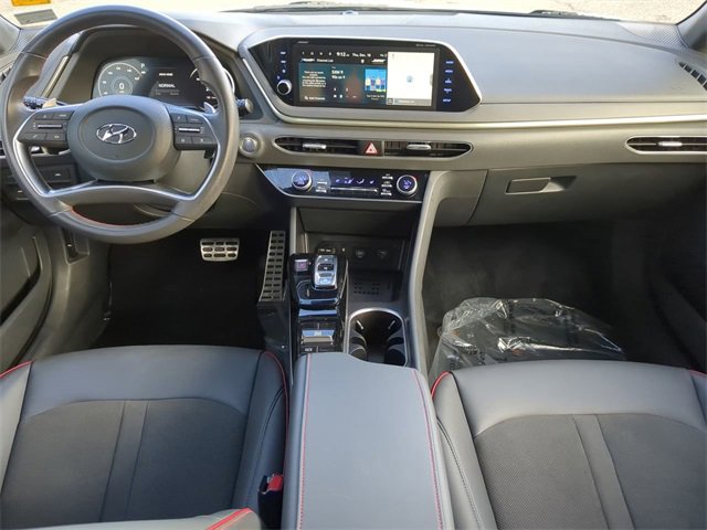 Used 2023 Hyundai Sonata SEL Plus w/ Preferred Accessory Package image 13