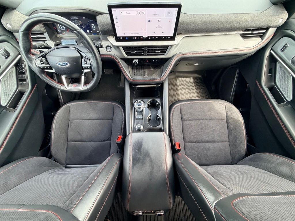 Certified 2025 Ford Explorer ST RWD image 24
