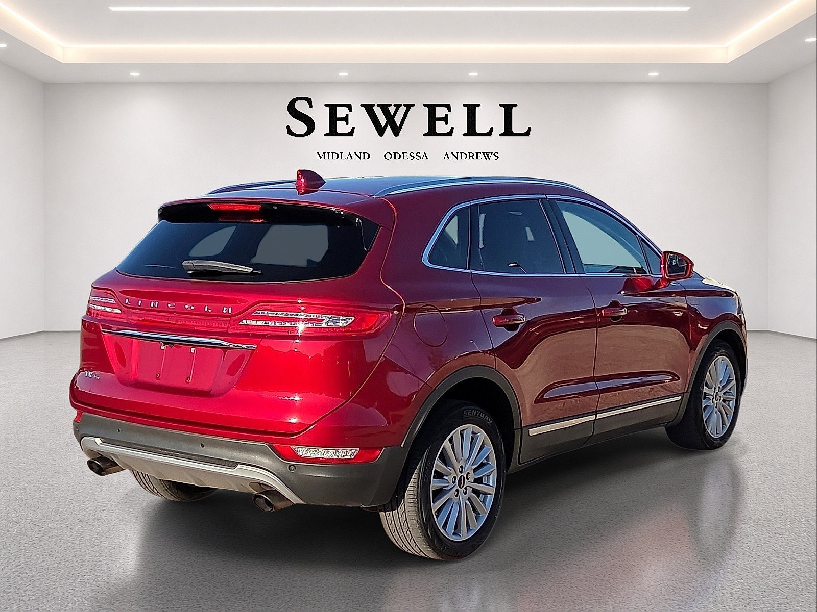 Used 2019 Lincoln MKC Premiere FWD image 4