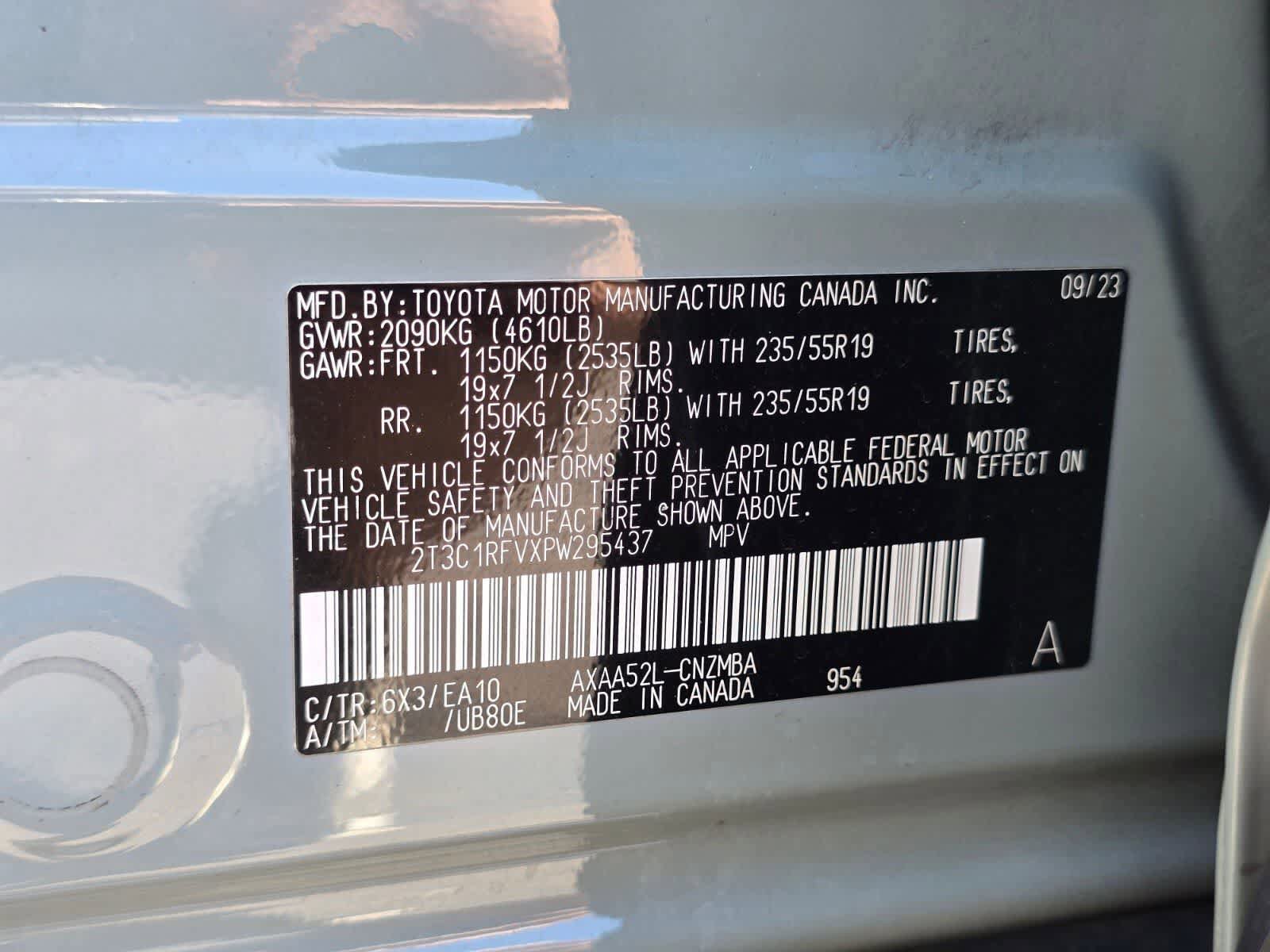 Used 2023 Toyota RAV4 XLE Premium FWD image 20