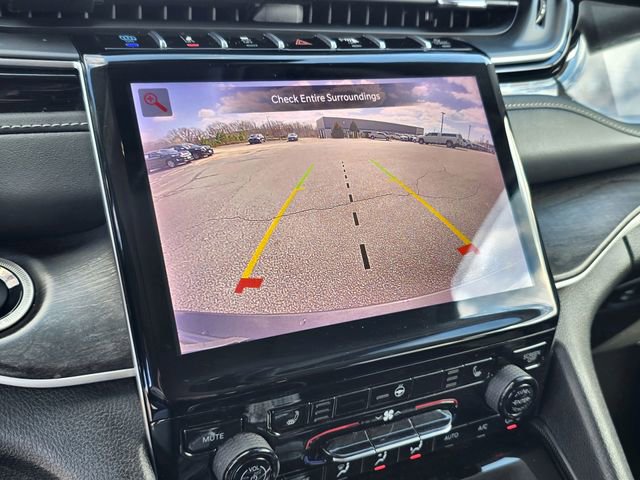 Used 2024 Jeep Grand Cherokee Limited 4xe image 30