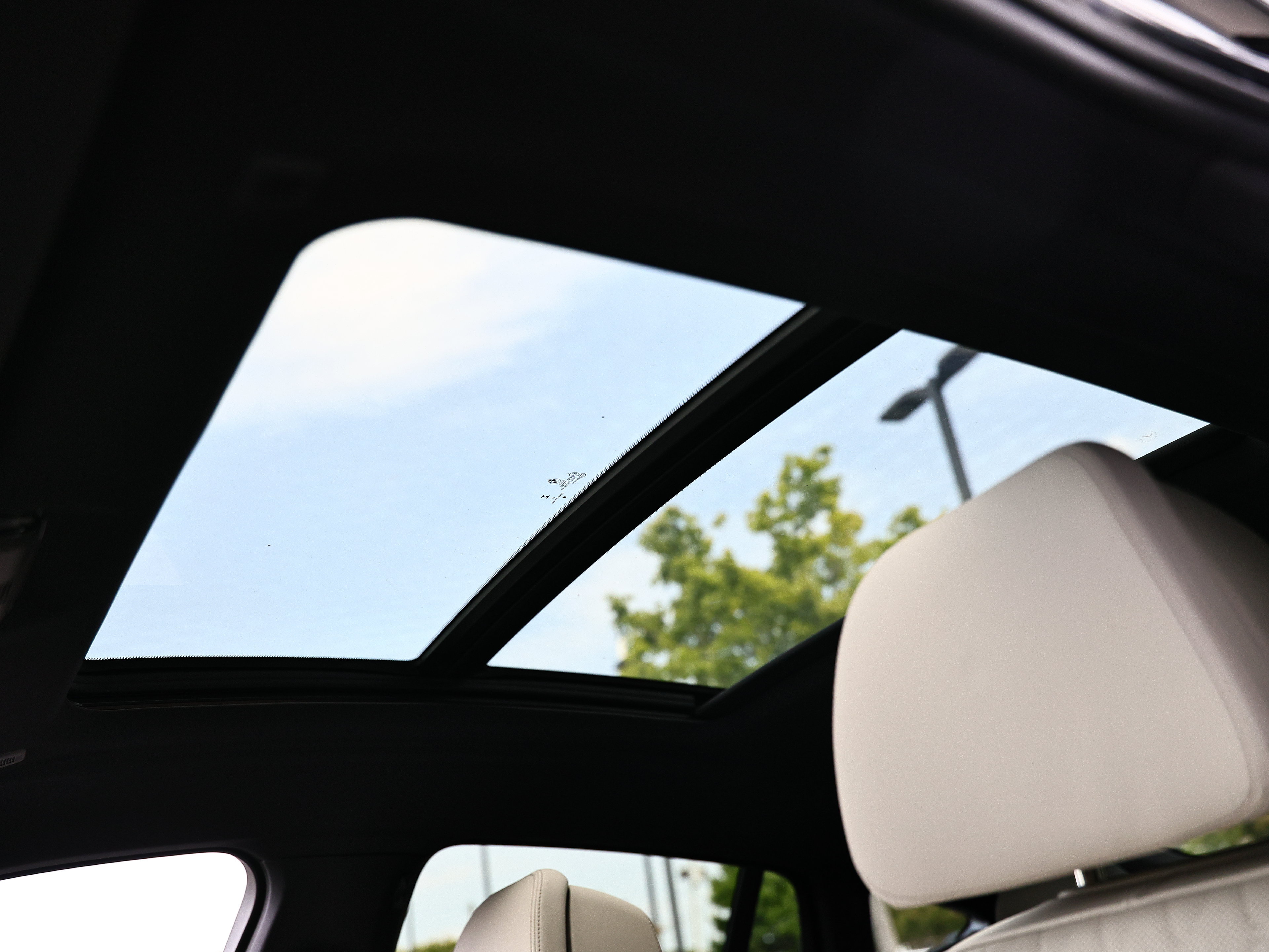 New 2027 BMW X6 xDrive40i AWD/4WD image 19