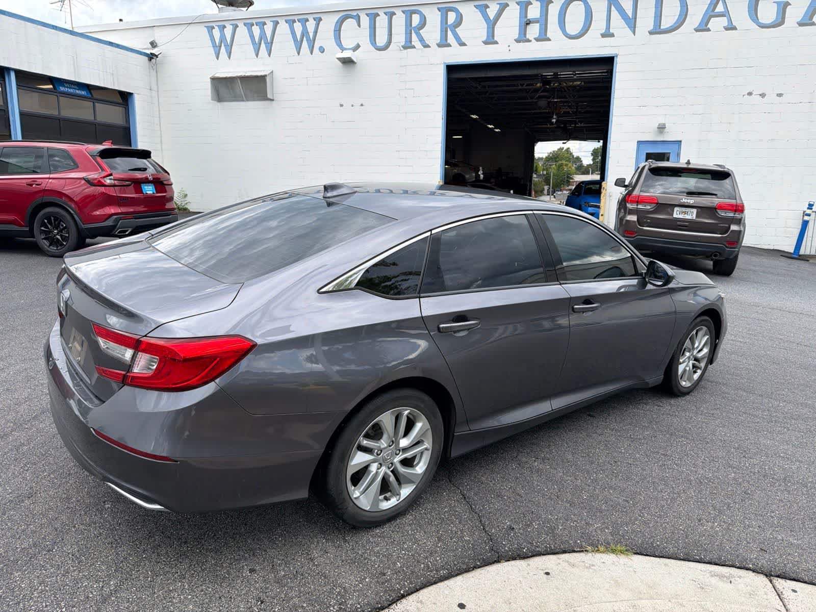 Used 2019 Honda Accord LX image 12