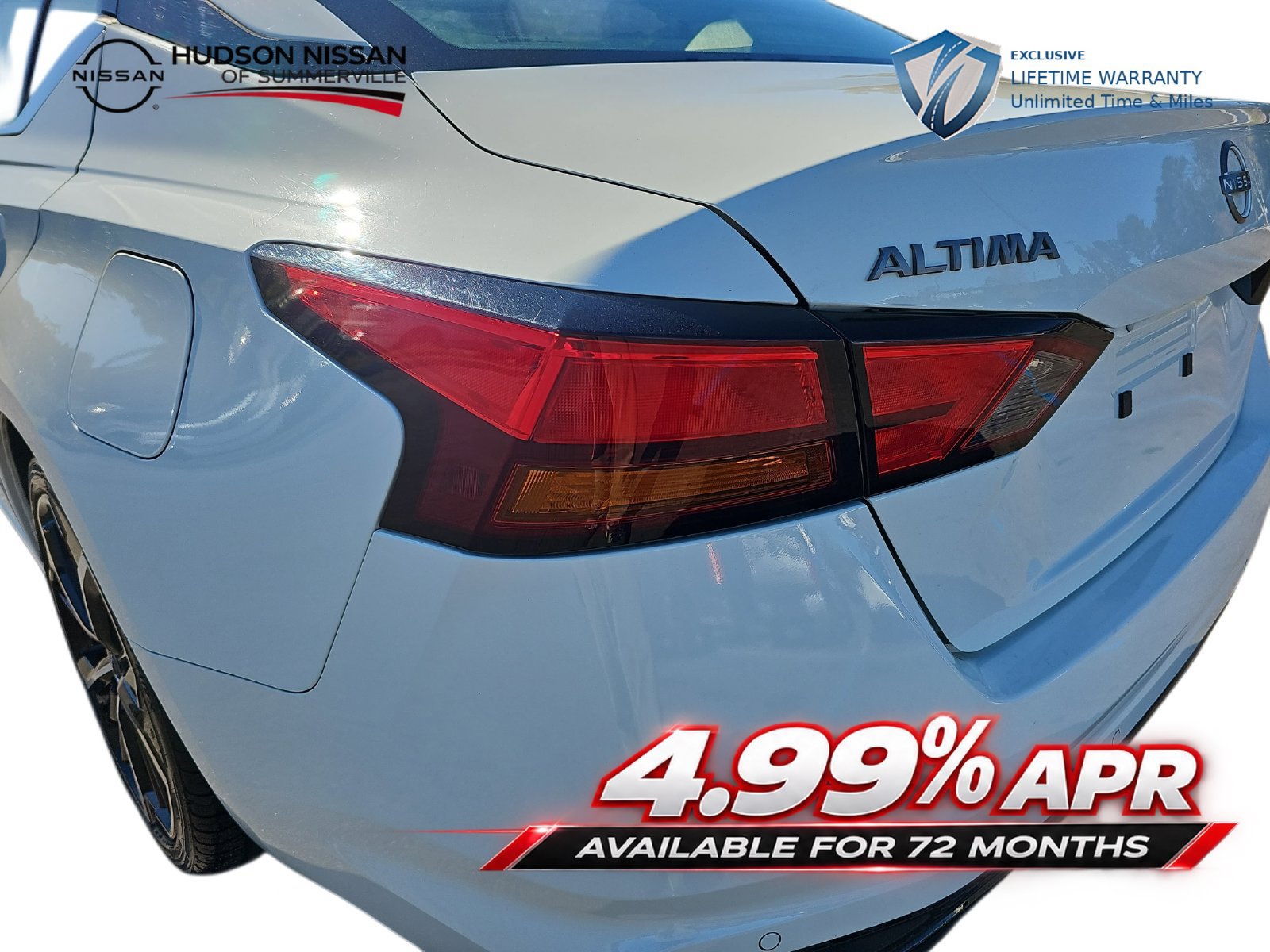 Used 2024 Nissan Altima 2.5 SR FWD image 35