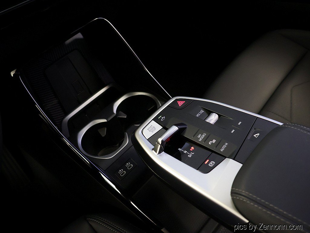 Certified 2026 BMW X2 xDrive28i AWD/4WD image 25