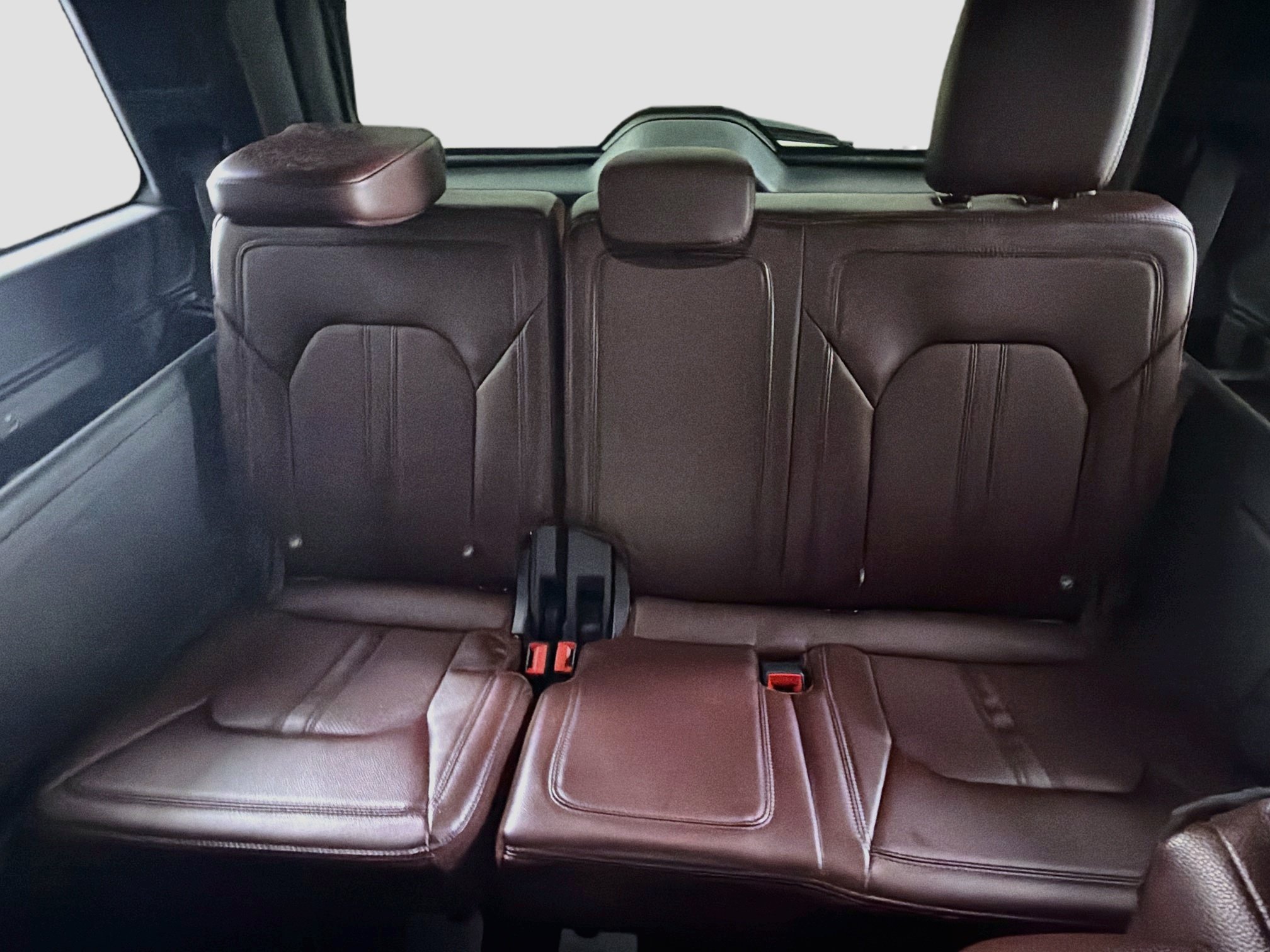Used 2024 Ford Expedition Limited RWD image 29